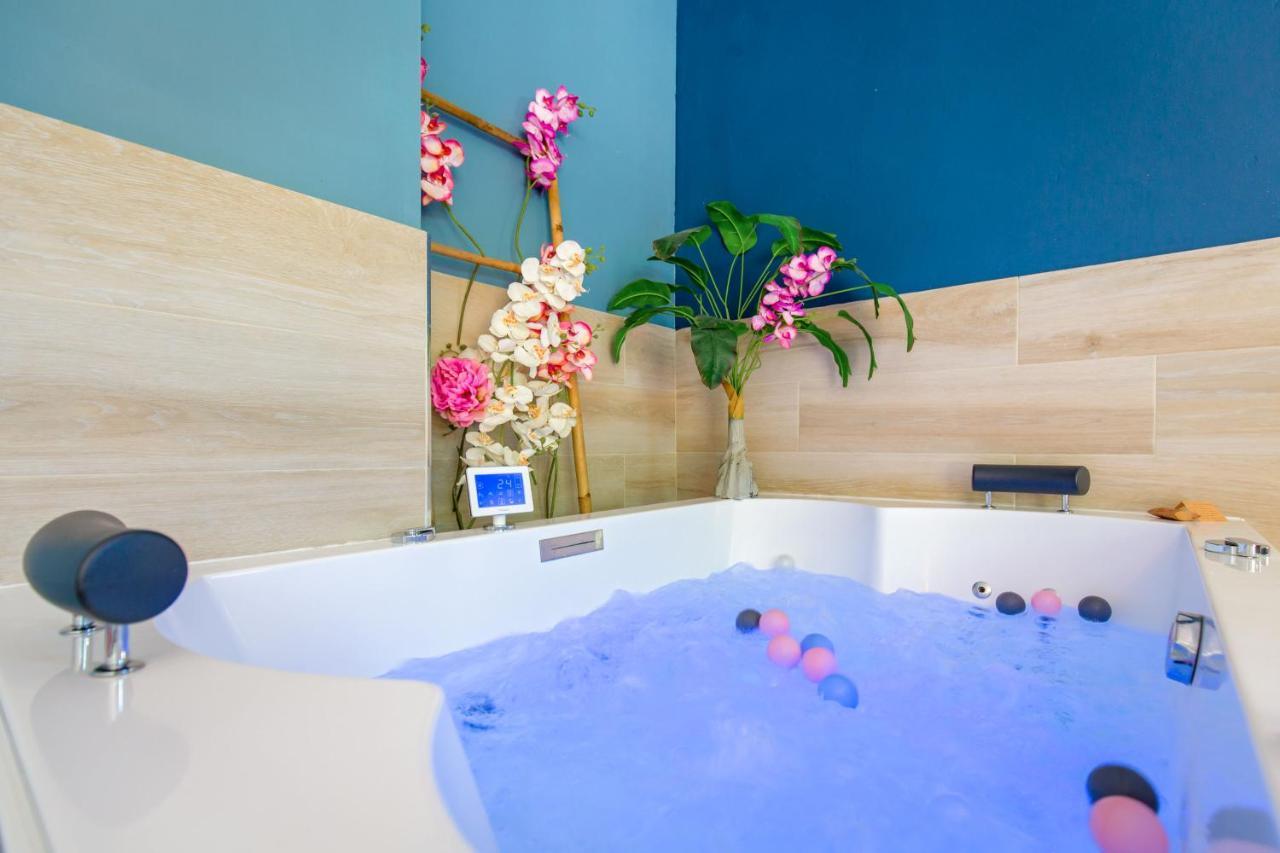 Appartement Jacuzzi 4 Etoiles Beaute - Mbroom Var Puget-sur Argens Exterior foto